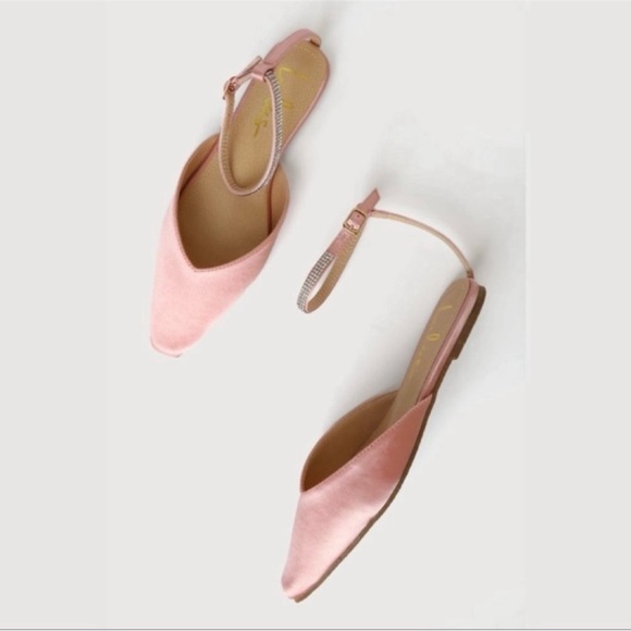 NIB Lulu’s Valetta Champagne Pink Satin Rhinestone Ankle Strap Flats 7 - Picture 4 of 12